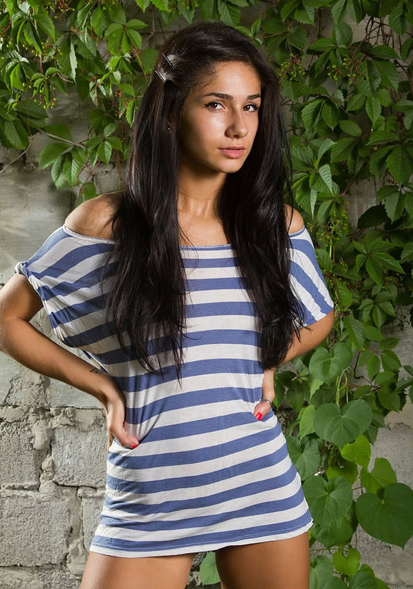 Илария, 23